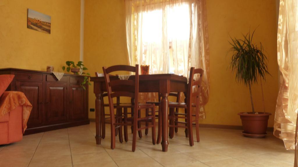 Appartamenti Ca'Melia Sarzana Zimmer foto